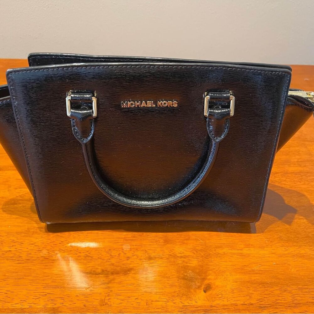 Michael Kors Selma Satchel